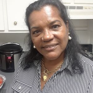 Meet your Posher, Mayda